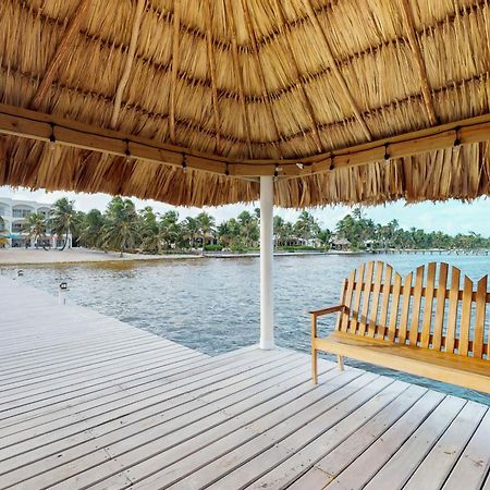 Blue Water Beach Villas San Pedro  Room photo