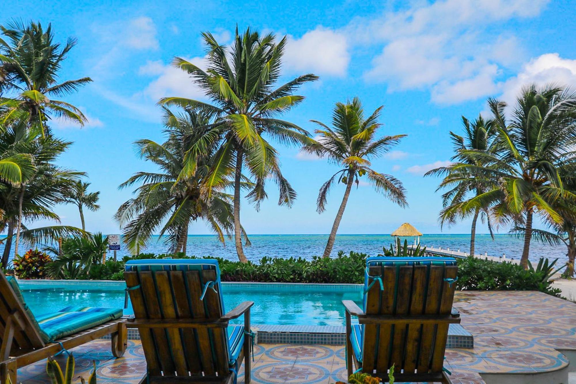 Blue Water Beach Villas San Pedro  Room photo