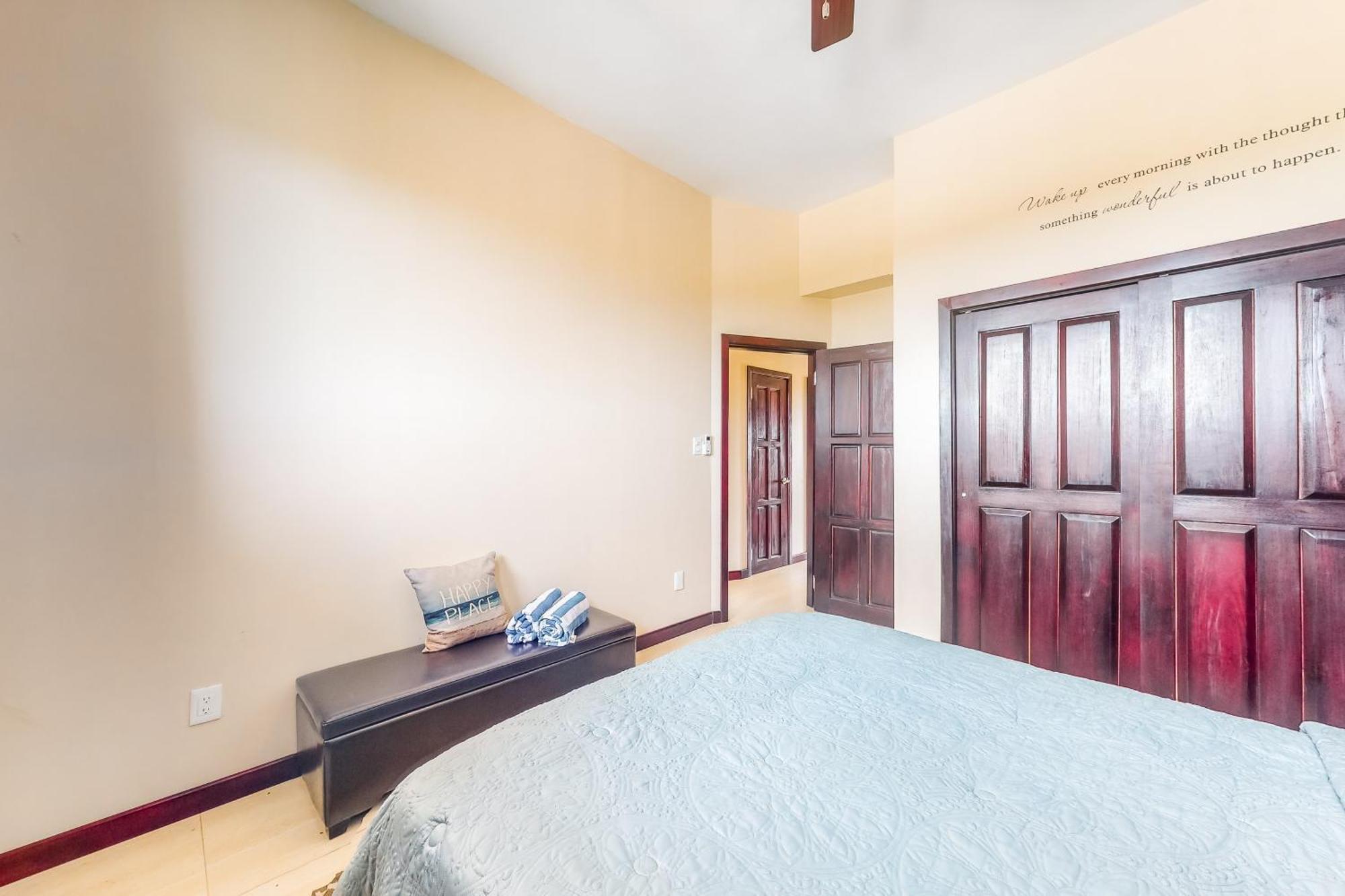 Blue Water Beach Villas San Pedro  Room photo