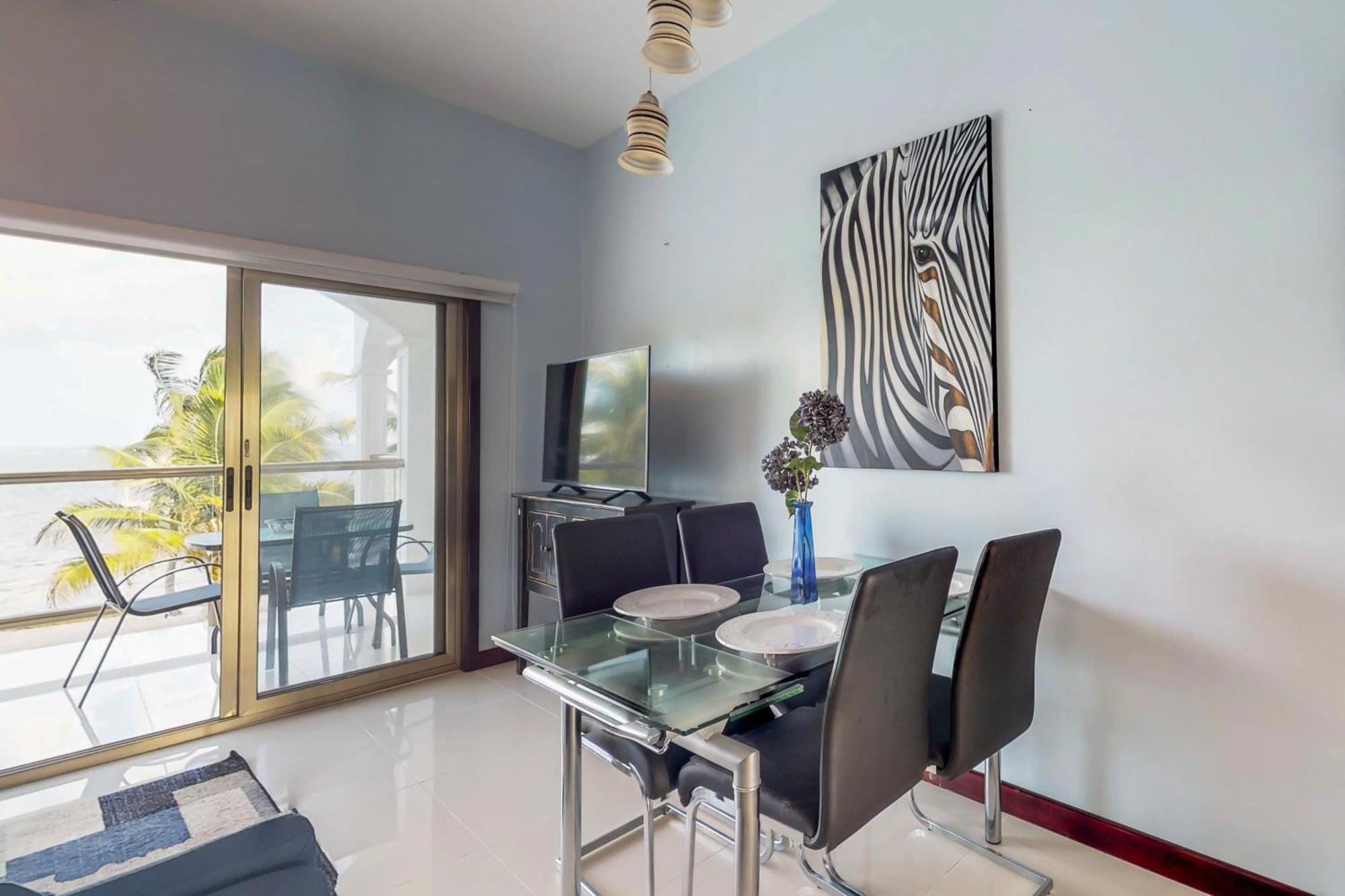 Blue Water Beach Villas San Pedro  Room photo