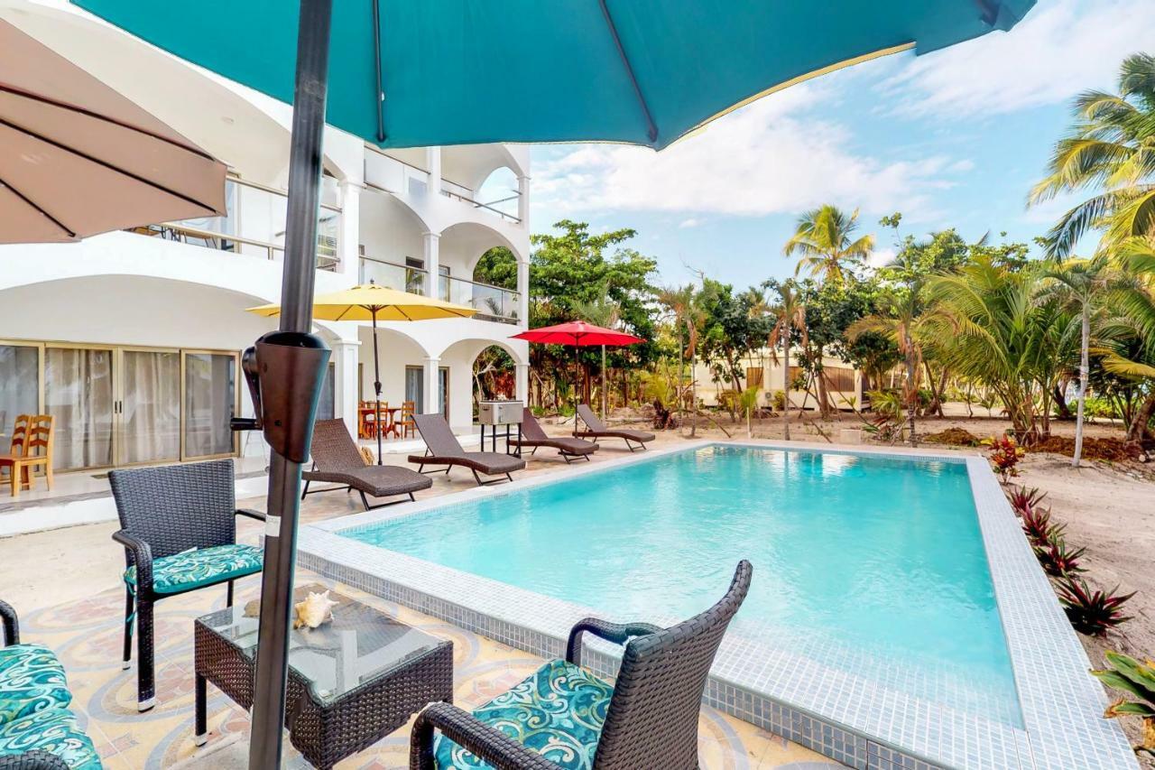 Blue Water Beach Villas San Pedro  Room photo